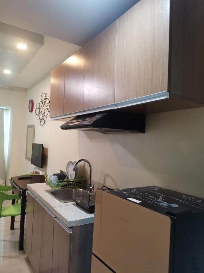 Horizon 101 A10 Shortwalk Robinson'S Mall + Free Wifi+ Netflix Cebu Eksteriør bilde