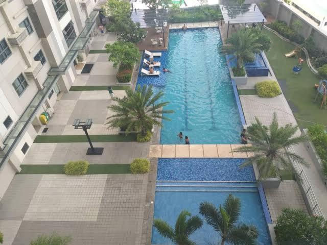 Horizon 101 A10 Shortwalk Robinson'S Mall + Free Wifi+ Netflix Cebu Eksteriør bilde