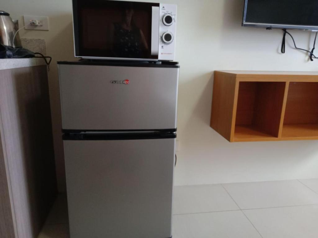 Horizon 101 A10 Shortwalk Robinson'S Mall + Free Wifi+ Netflix Cebu Eksteriør bilde